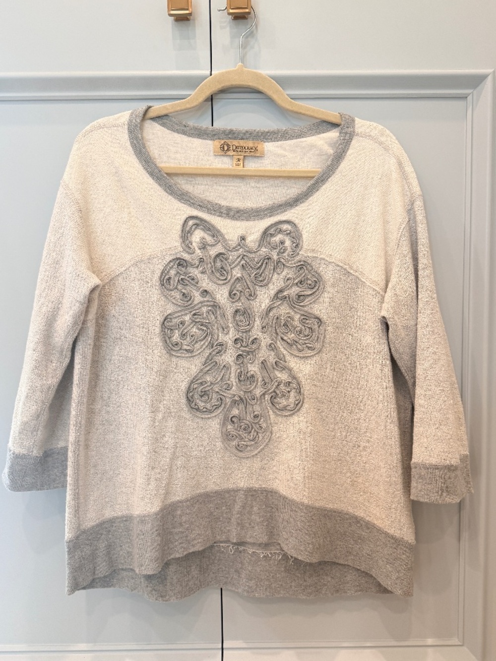 Ligthweight Democracy 3/4 sleeve sweatshirt